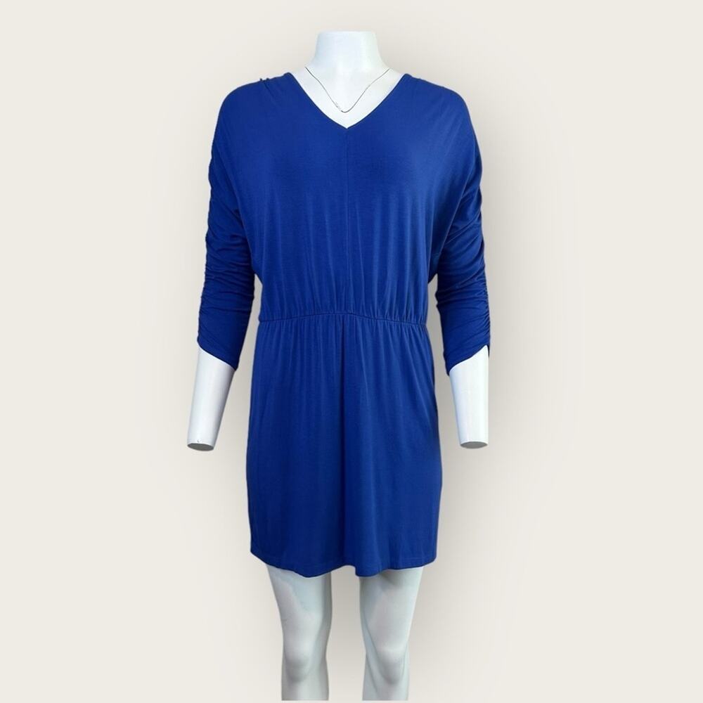 NWT | Krisa | Ruched 3/4 Sleeve V-Neck Mini | Blue | Medium